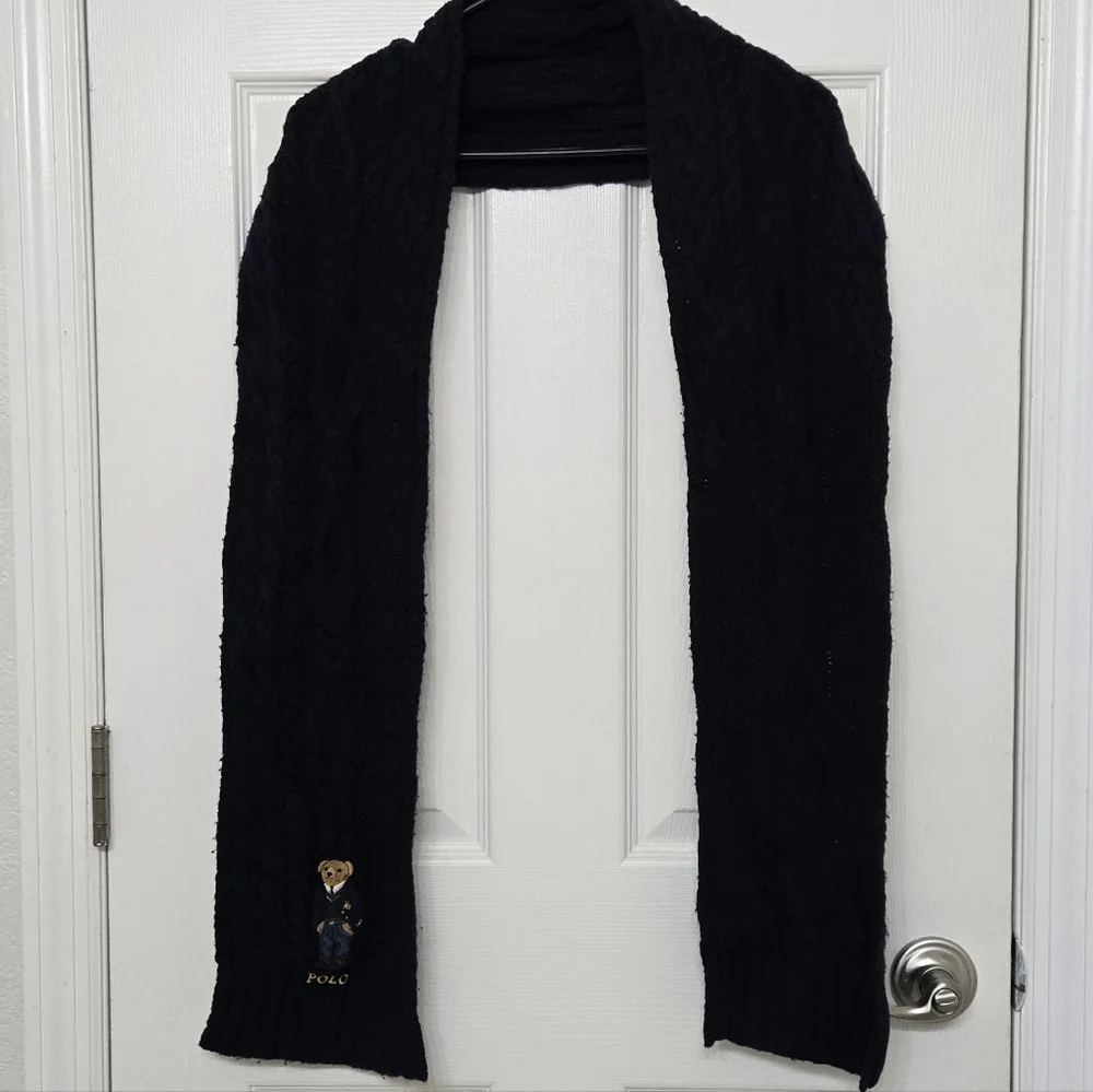 Polo Ralph Lauren Aran St. Andrew Bear Scarf Embroidered Navy Blue Cable Knit